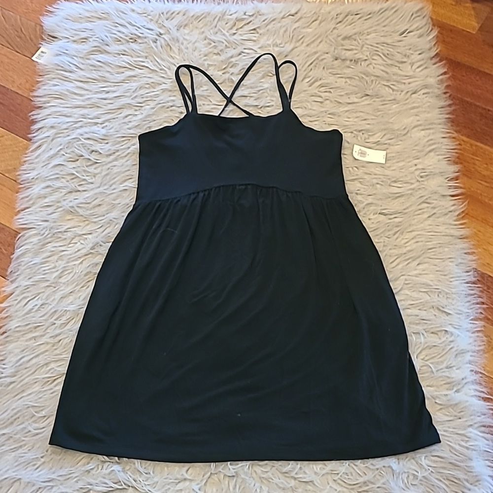 NWT Old Navy super soft stretch black flowy sundress with pockets size medium